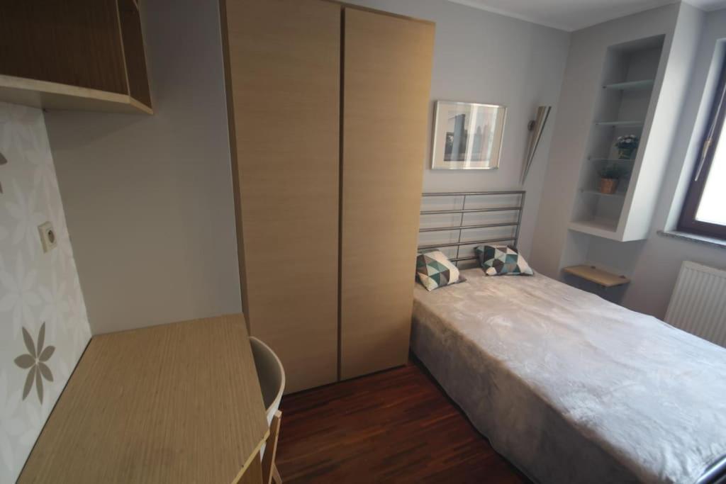 Parkowy Apartament Apartment Wroclaw Bagian luar foto